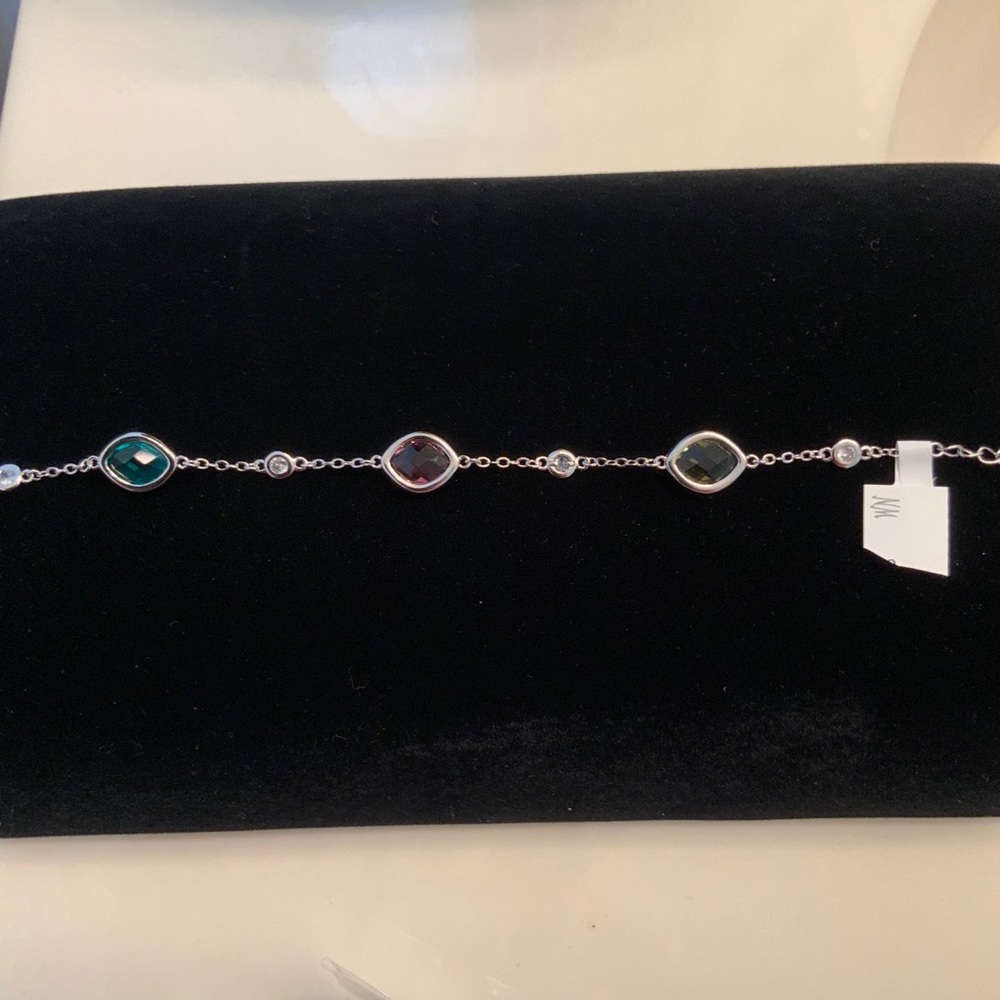 Marquise Gemstone Bracelet - Picture 6 of 7